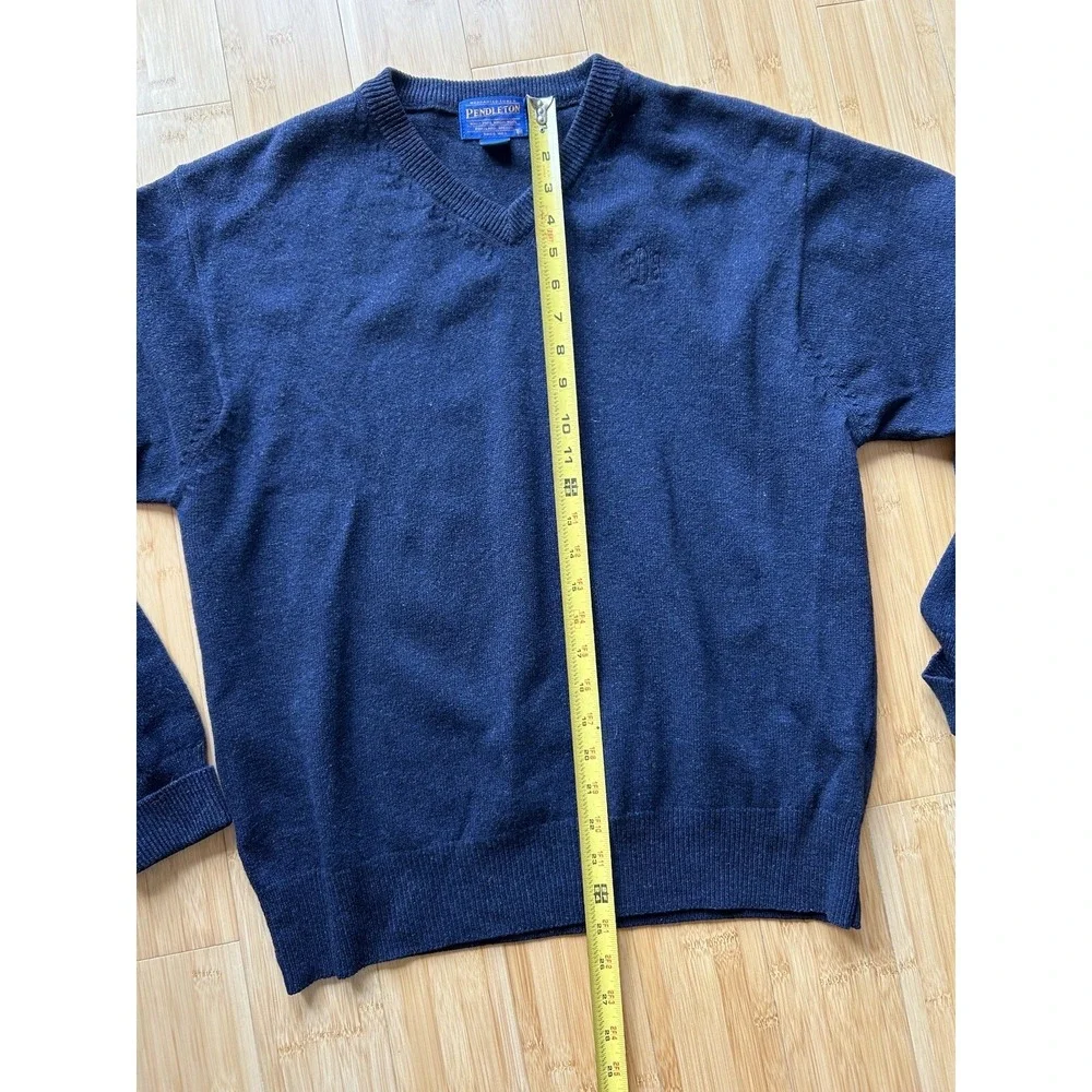 Pendleton Virgin Lambswool Navy Blue Knit V-Neck Sweater Size M *Monogrammed*